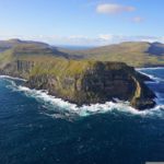 Le Royaume-Uni doit couper les liens avec le massacre des dauphins